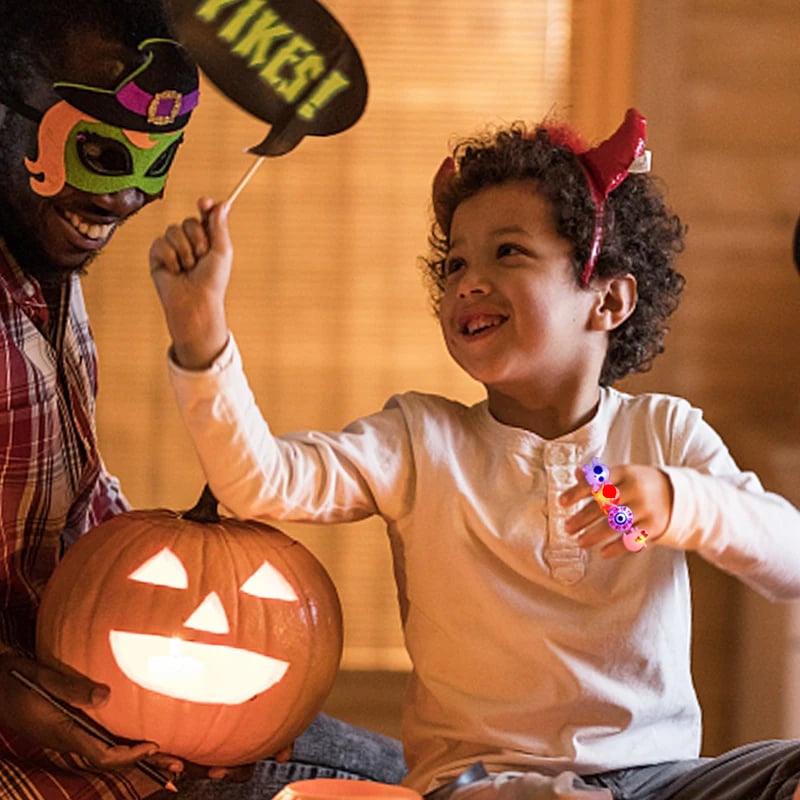 🎁LED Light Halloween Glowing Ring😍