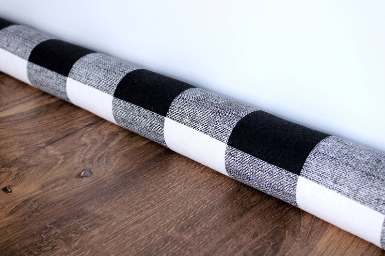 Farmhouse  Buffalo Plaid  Door Draft Stopper. Colors : Black & White. Choose Your Length ( 28”L up to 42”L) Various Colors  *****UNFILLED
